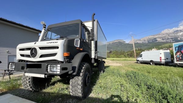 Camion Mercedes unimog a vendre