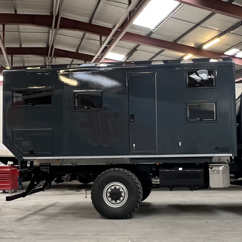 porte fenetres outbound.eu france camion 4x4 expedition voyage man frappa campers lab